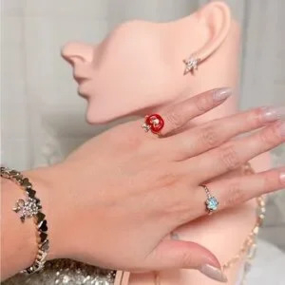 Red Apple Gold Ring ?? - Picture 3 of 4